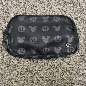 Lululemon x Disney Mickey Mouse Belt Bag Black NWT Everywhere 1L Rare